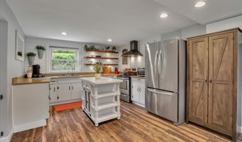 125 Brewster St, Coventry, CT 06238