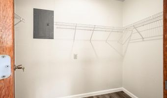 15407 Aberdeen Rd, Bennington, IN 47011