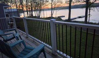 1 N Vigue Shore Rd, Albion, ME 04910