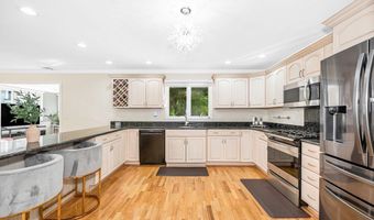 218 Rangeway Rd 261, Billerica, MA 01862