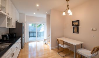 4614 ROXBURY Dr, Bethesda, MD 20814