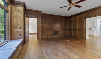 415 Pine St, Camden, SC 29020