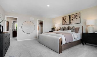 1764 S Port Dr, Antioch, IL 60002