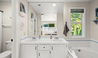 16758 SW JULIANN Ln, Beaverton, OR 97007