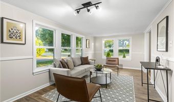 280 Long St, Warwick, RI 02886