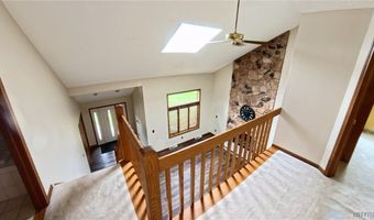 360 Muegel Rd, Amherst, NY 14051