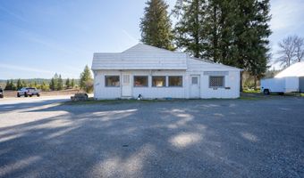 54 Bayview Rd, Athol, ID 83801