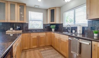 8844 Greenview Pl, Spring Valley, CA 91977