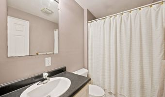 15 Silver Dawn Rd, Campton, NH 03223