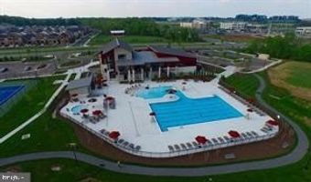 44782 TIVERTON Sq, Ashburn, VA 20147