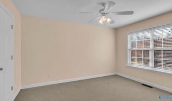 165 Creekside Ln SE, Arab, AL 35016