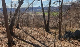 28 Yellow City Rd, Amenia, NY 12501