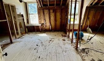 518 W F St, Basin, WY 82410