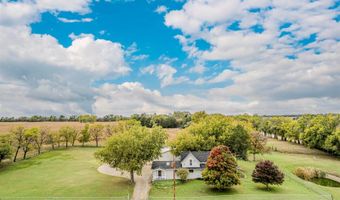 2397 Fair Rd, Abilene, KS 67410