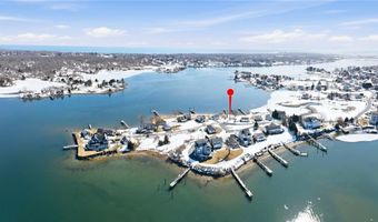 Barnacle Road, Narragansett, RI 02882
