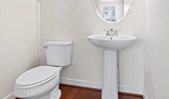 42367 PIPER Crk, Ashburn, VA 20148