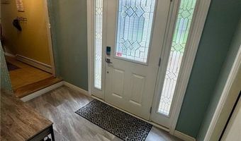 542 Main St, Hopkinton, RI 02833