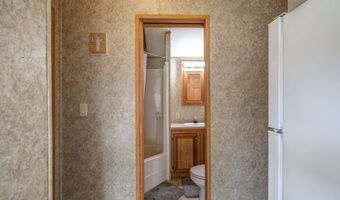 29 Breedlove Dr, Andrews, NC 28901