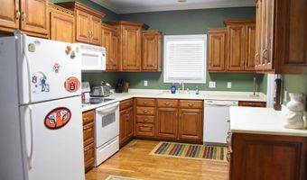 103 LIBERTY Ln, Anniston, AL 36207