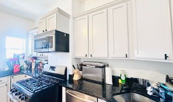 598 E 5th St 598, Boston, MA 02127