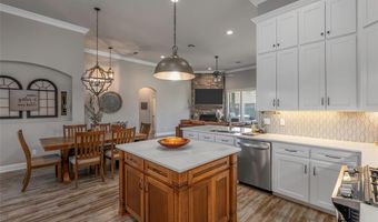 305 Cameron Cir, Benton, LA 71006