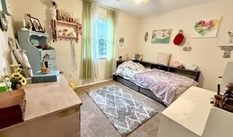 1 Collins Ln, Barboursville, WV 25504