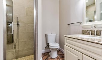 59 R St NE 2, Washington, DC 20002