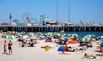 526 Atlantic Ave 5, Atlantic City, NJ 08401