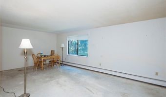 66 Girard Ave 106, Newport, RI 02840