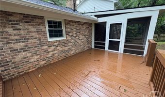 196 Avalon Dr, Athens, GA 30606