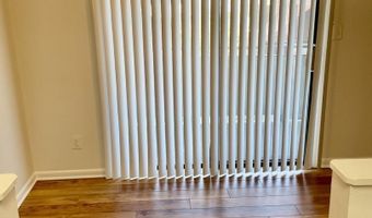 6429 RICHMOND Hwy #201, Alexandria, VA 22306