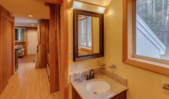 37 Pegwood Hill Rd, Campton, NH 03223