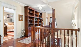 304 8th Ave, Belmar, NJ 07719