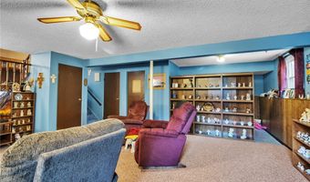 203 Robin Rd, Amherst, NY 14228