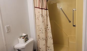 19 Susan Dr, Barnegat, NJ 08005