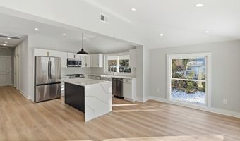 630 E Bay Ave, Barnegat, NJ 08005