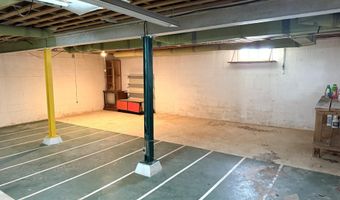 7892 OLD 101 Rd, Armstrong Creek, WI 54103