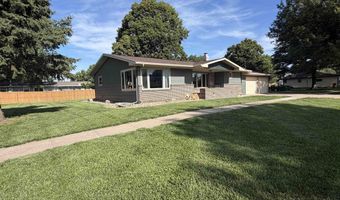 330 Fairview Dr, Aurora, NE 68818