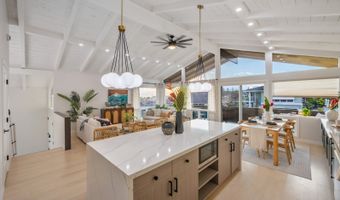 98-1743 Ulu St, Aiea, HI 96701