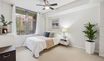 1021 N GARFIELD St 233, Arlington, VA 22201