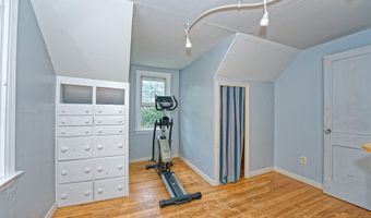 38 Danker Ave, Albany, NY 12206