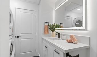 631 Punaa St, Kailua, HI 96734
