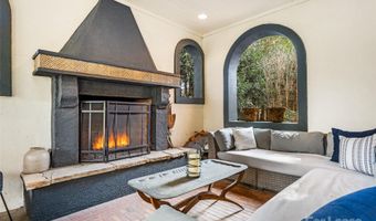 26 Sheridan Rd, Asheville, NC 28803