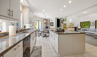 25 Surrey Dr, Cheshire, CT 06410