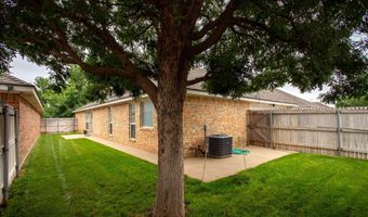 6206 OAKCREST Ln, Amarillo, TX 79109