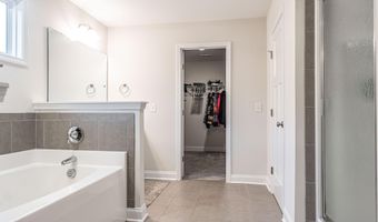 101 Bluegrass Ct, Aberdeen, NC 28315