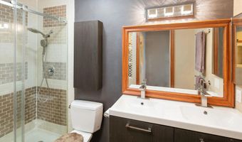 6433 La Paloma St, Carlsbad, CA 92009