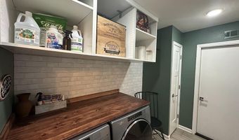 9 WHISPERING Dr, Alexander, AR 72002
