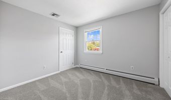 79 Strawberry Hill Rd, Bristol, CT 06010