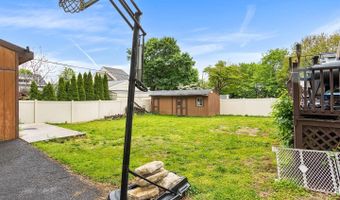 1755 ROCKWELL Rd, Abington, PA 19001